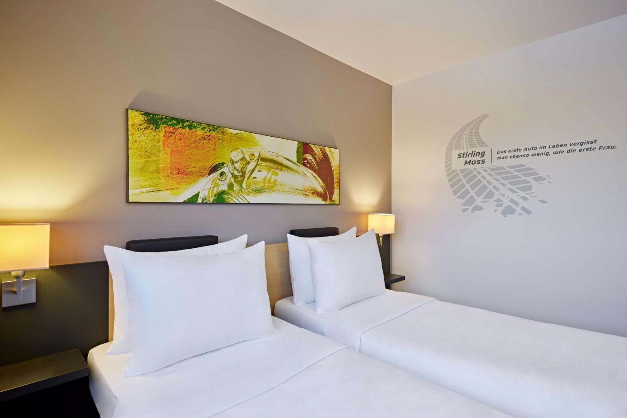 Lindner Nürburgring Motorsport Hotel Exterior foto